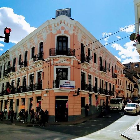 Hostal Latitud Ecuem Quito Zewnętrze zdjęcie