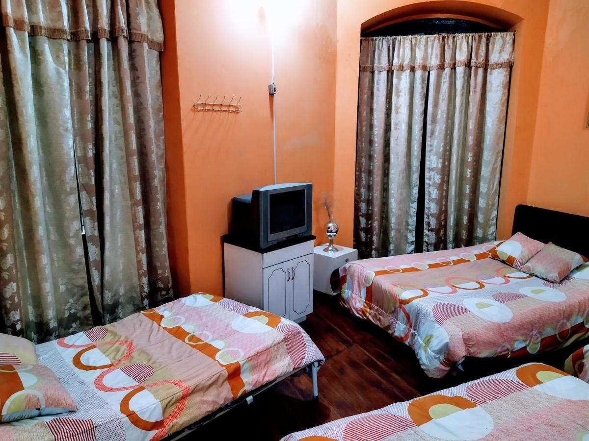 Hostal Latitud Ecuem Quito Zewnętrze zdjęcie