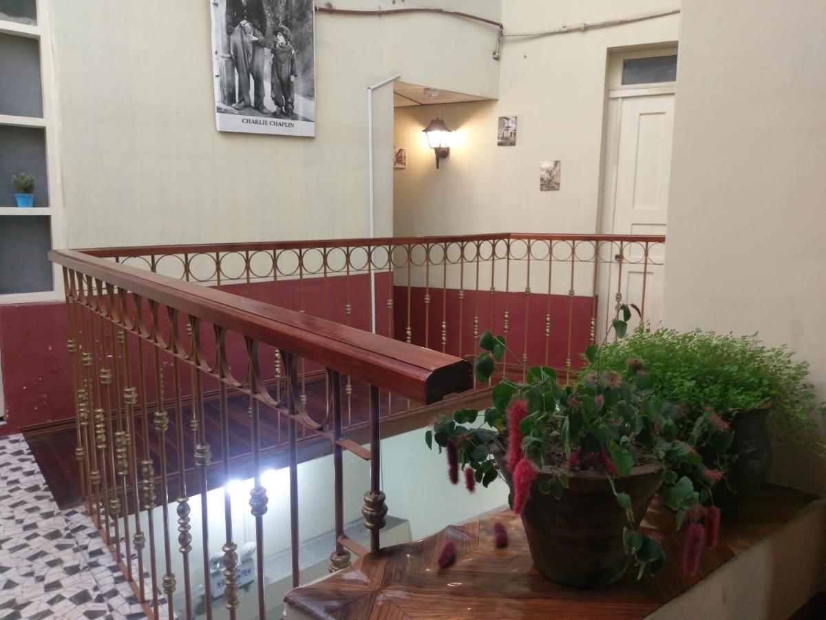 Hostal Latitud Ecuem Quito Zewnętrze zdjęcie
