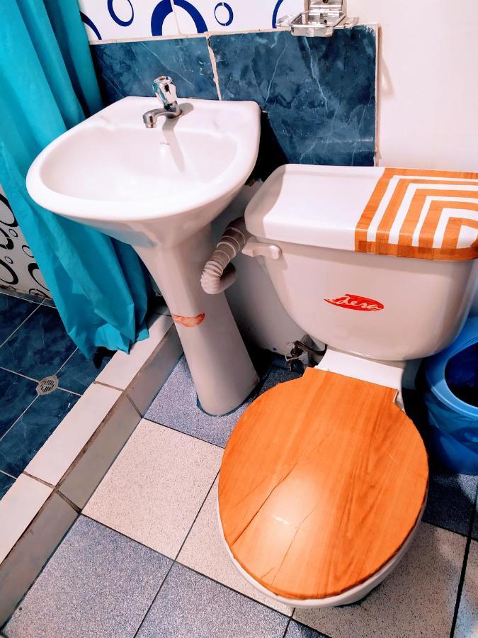 Hostal Latitud Ecuem Quito Zewnętrze zdjęcie