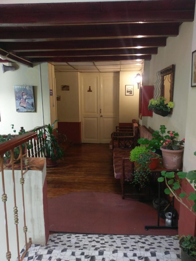 Hostal Latitud Ecuem Quito Zewnętrze zdjęcie